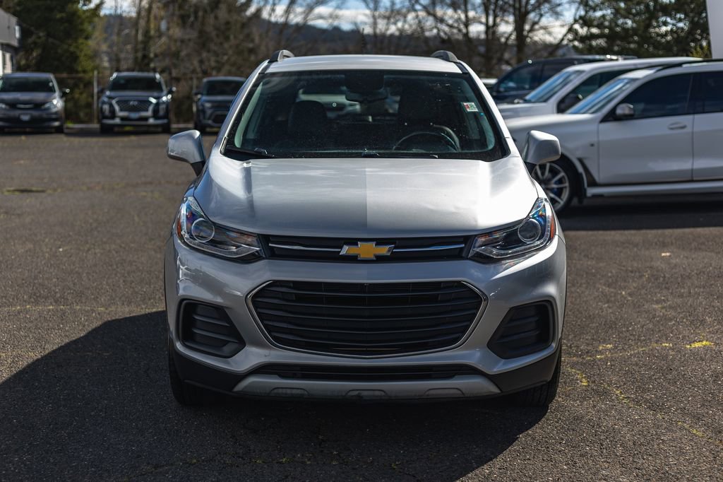 Used 2022 Chevrolet Trax LT w/ Driver Confidence Package AWD/4WD image 7