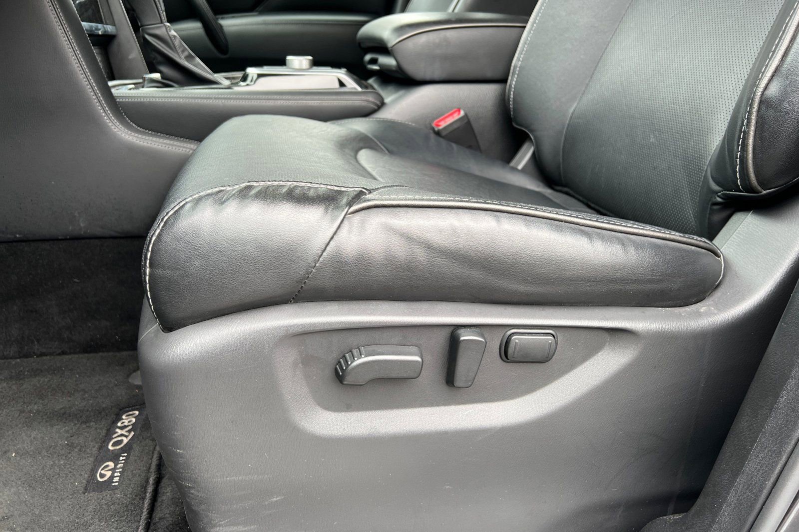 Used 2024 INFINITI QX80 Luxe image 15