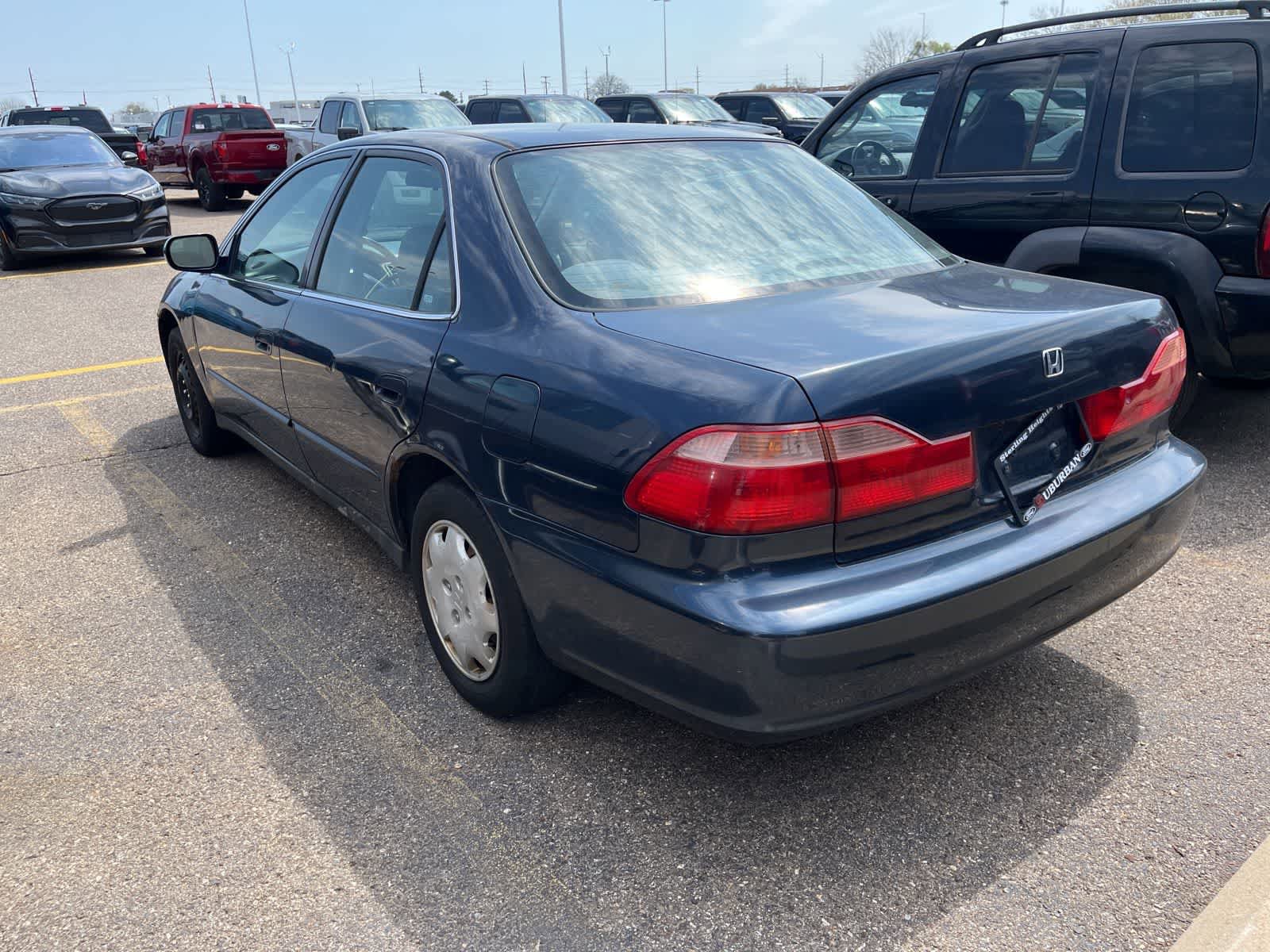 Used 2000 Honda Accord LX image 9