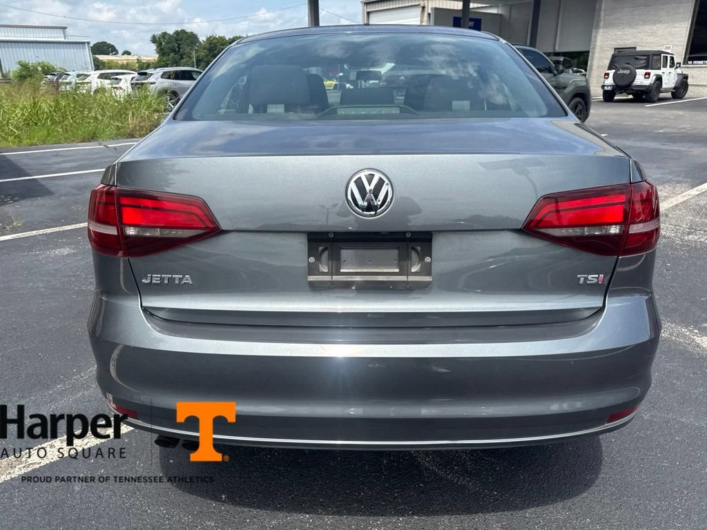 Used 2018 Volkswagen Jetta S FWD image 4