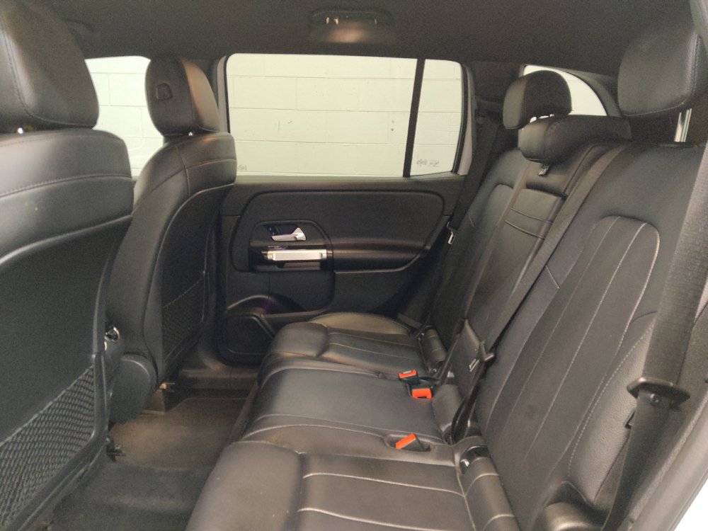 Used 2020 Mercedes-Benz GLB 250 w/ Premium Package image 18