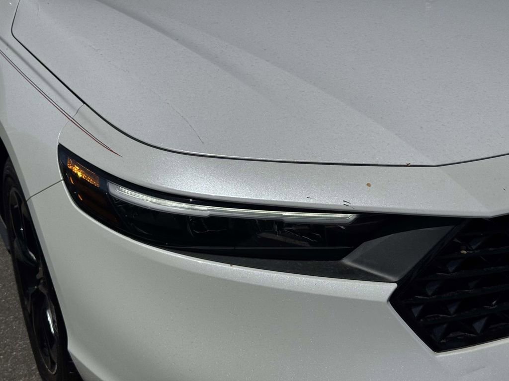 Used 2025 Honda Accord SE image 4