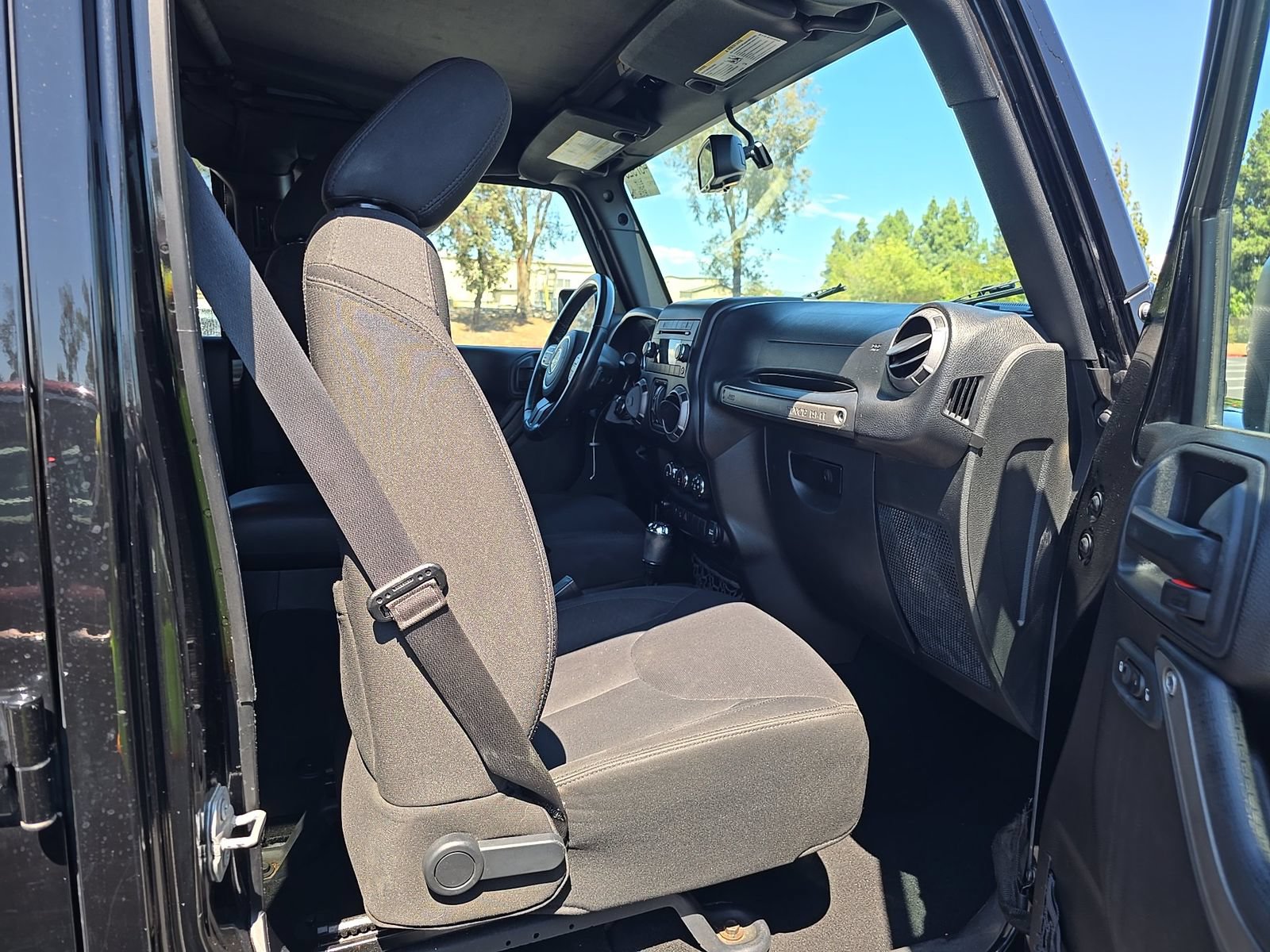 Used 2016 Jeep Wrangler Unlimited Sport w/ Quick Order Package 24S AWD/4WD image 10