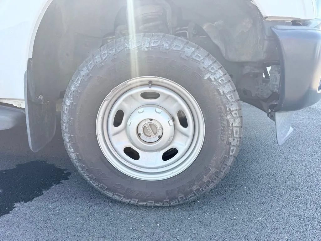 Used 2016 Ford F250 XL w/ Power Equipment Group AWD/4WD image 10