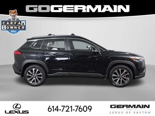Used 2024 Toyota Corolla Cross XLE w/ Convenience Package AWD/4WD image 5