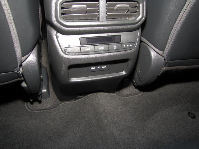 Certified 2024 Honda Pilot Touring image 16