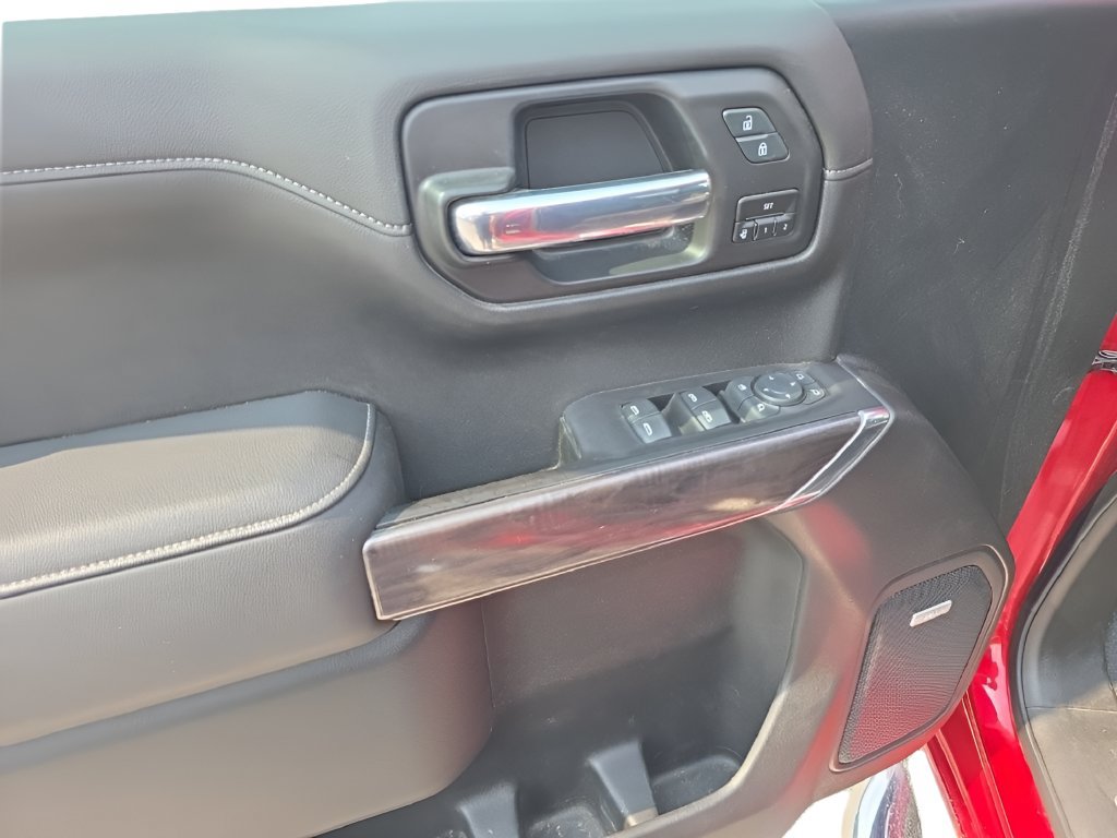 Used 2021 Chevrolet Silverado 1500 LTZ w/ Safety Package II AWD/4WD image 15