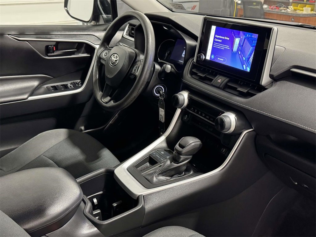 Used 2023 Toyota RAV4 LE image 11