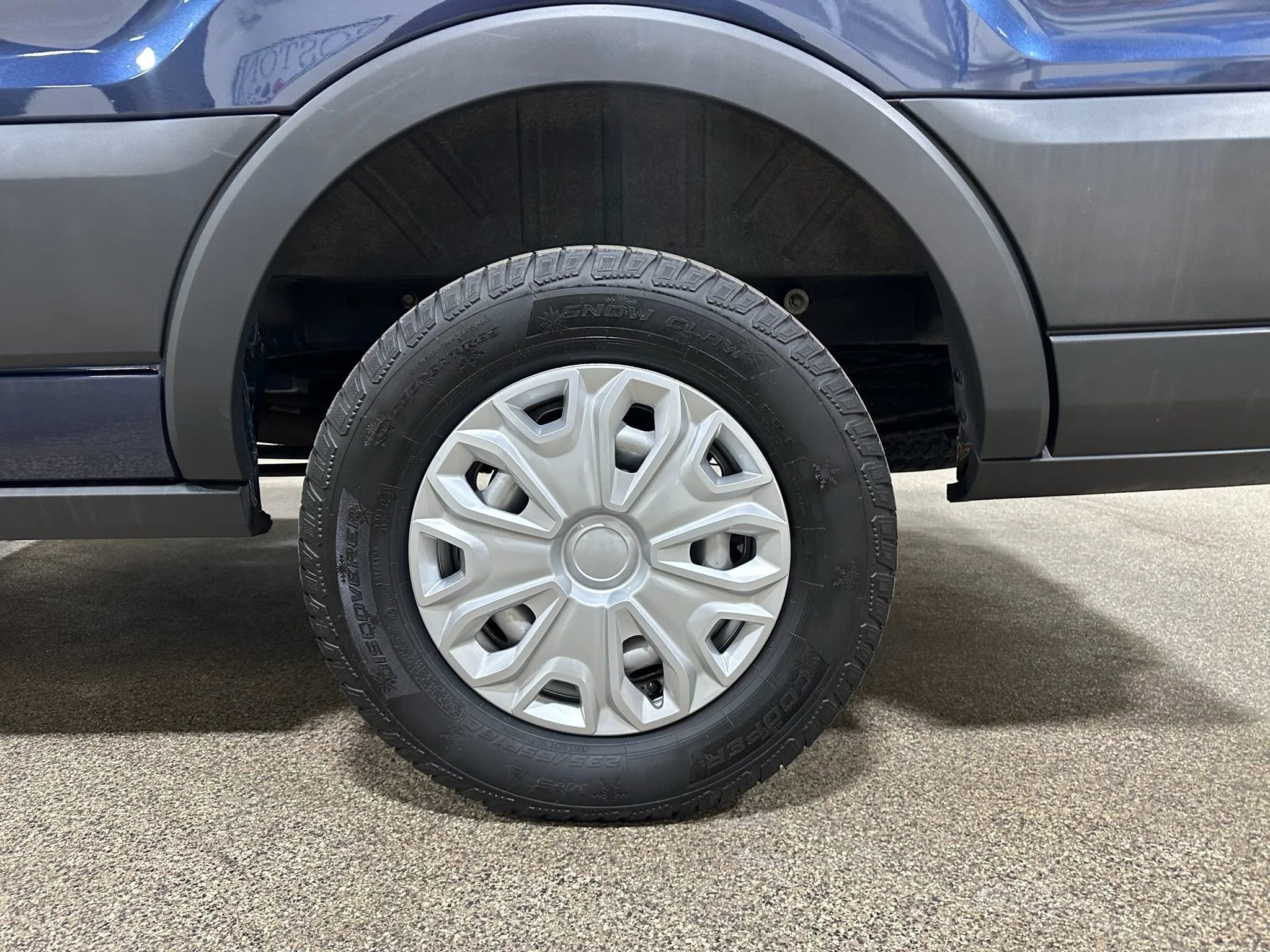 Used 2018 Ford Transit 350 XL image 47