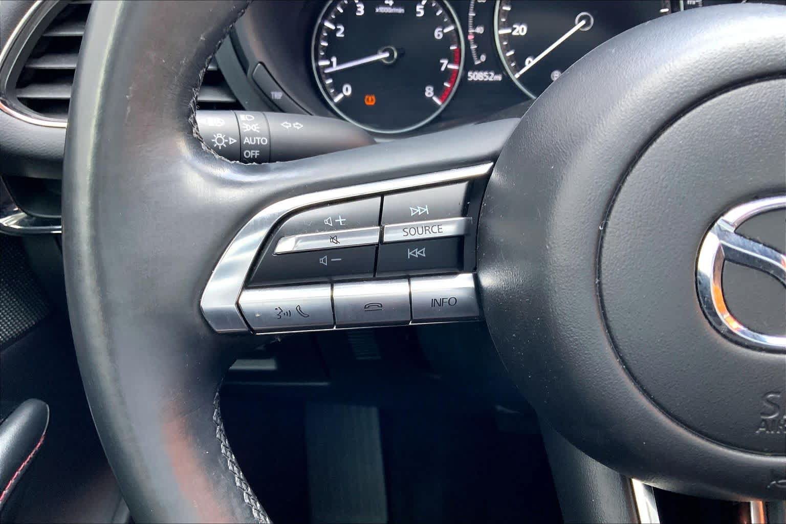 Used 2023 MAZDA MAZDA3 s FWD image 23