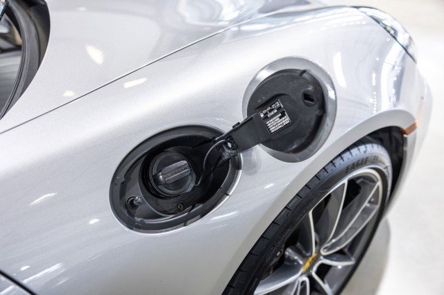 Used 2021 Porsche 911 Carrera image 17