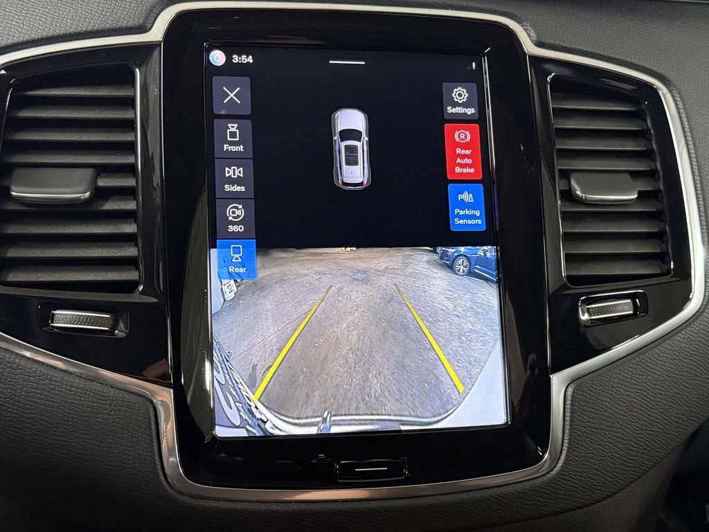 Used 2023 Volvo XC90 T8 Plus AWD/4WD image 7