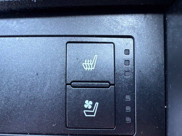 Used 2023 Lexus IS 300 w/ Premium Package RWD image 33