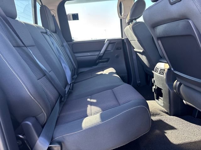 Used 2014 Nissan Titan S image 24