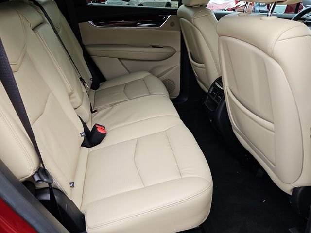 Used 2018 Cadillac XT5 Premium Luxury image 18