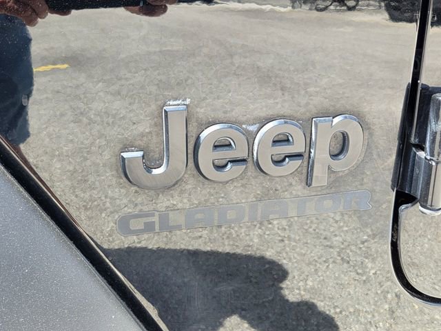 Used 2020 Jeep Gladiator Sport w/ Quick Order Package 24S image 11