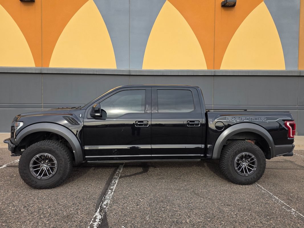 Used 2020 Ford F150 Raptor w/ Equipment Group 802A Luxury AWD/4WD image 2