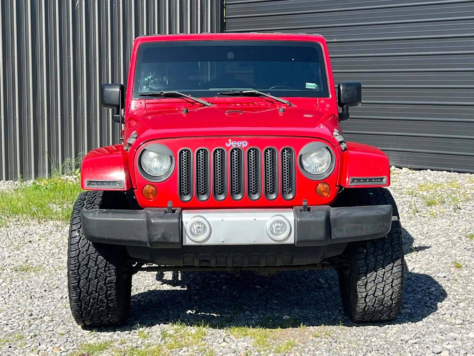 Used 2013 Jeep Wrangler Unlimited Sahara w/ Dual Top Group AWD/4WD image 8