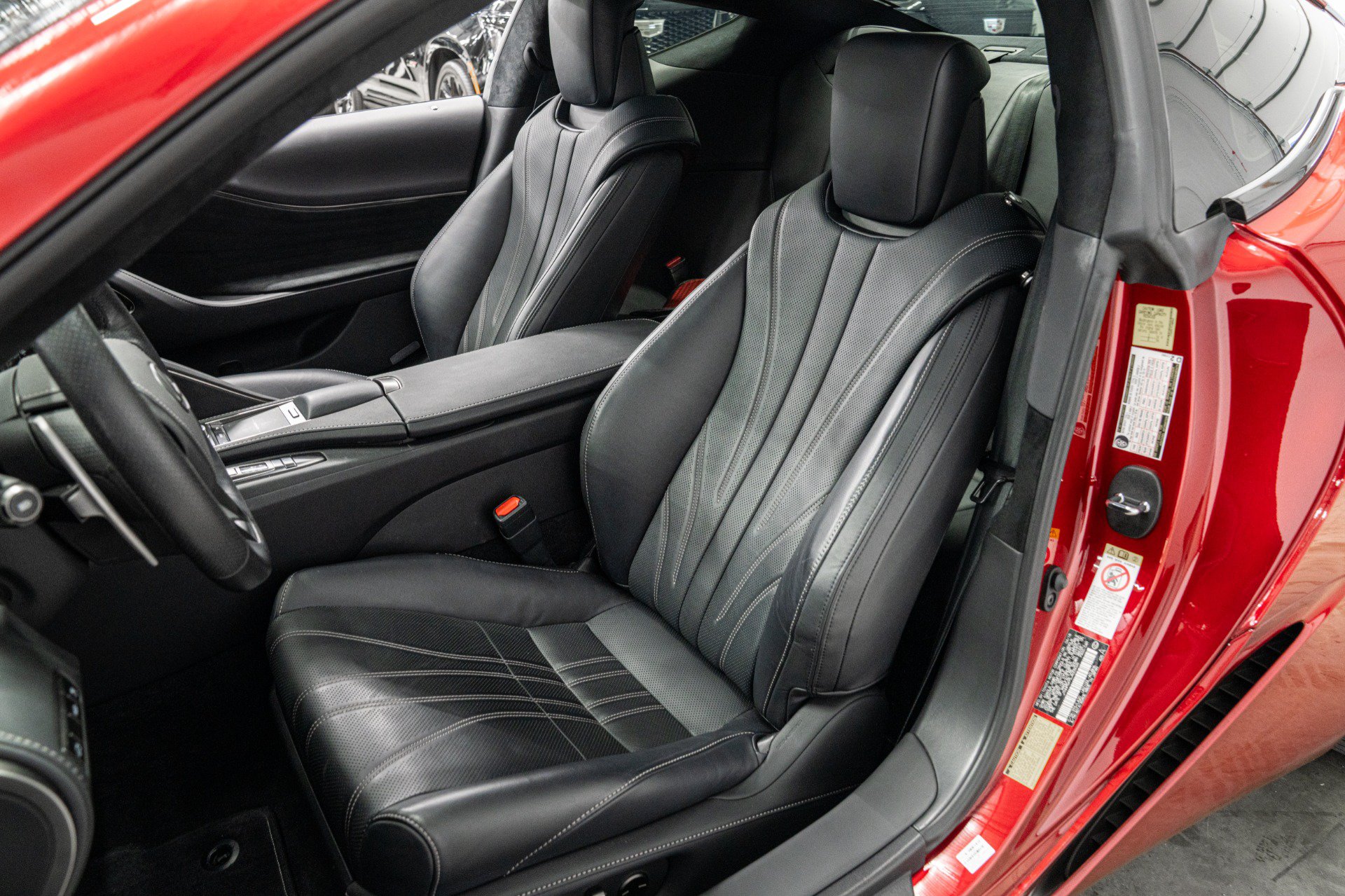 Used 2018 Lexus LC 500 Coupe w/ Touring Package RWD image 23