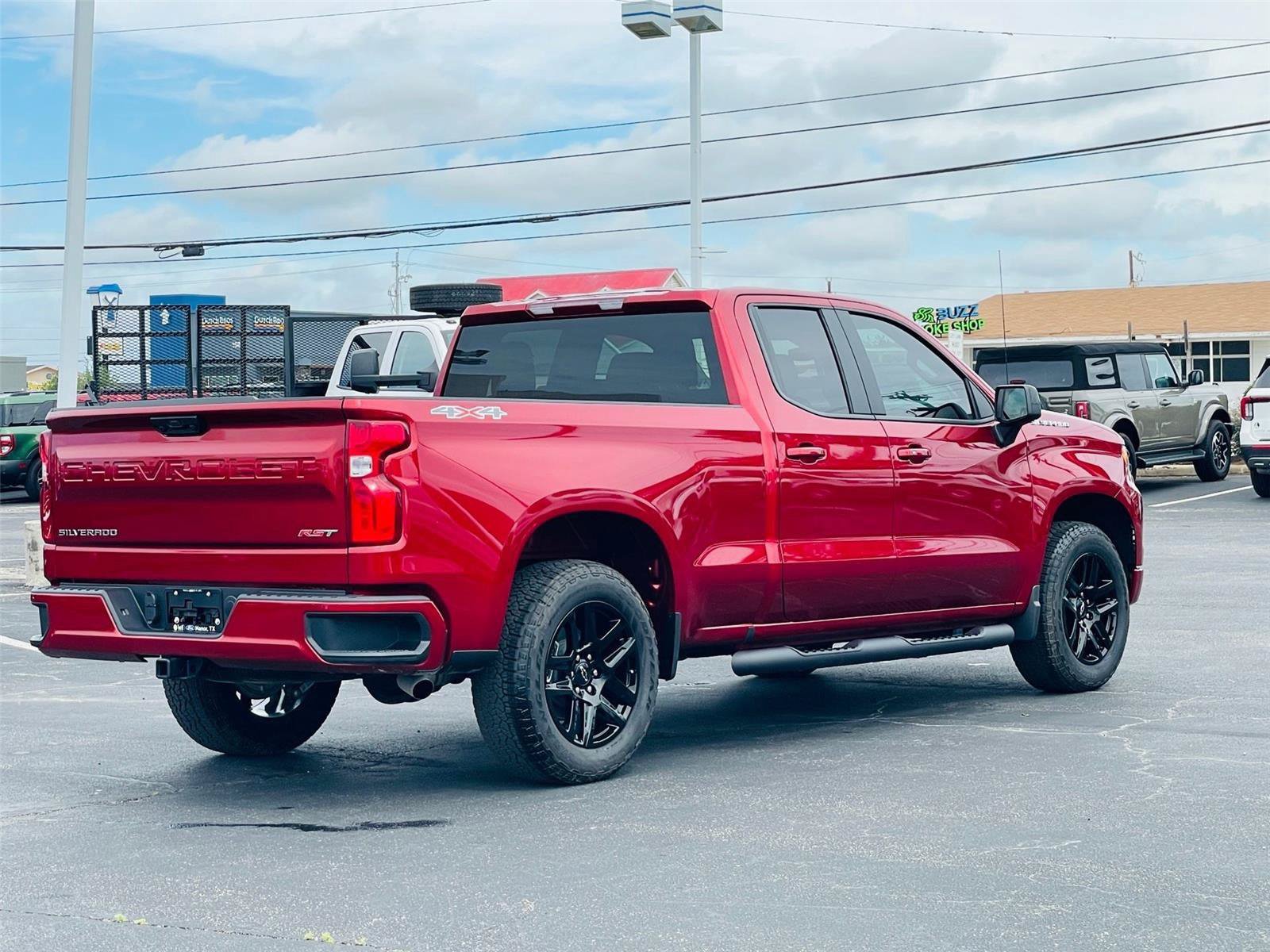 Used 2026 Chevrolet Silverado 1500 RST w/ RST Select Package AWD/4WD image 4