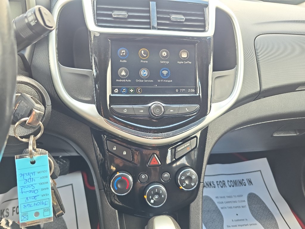 Used 2018 Chevrolet Sonic LT FWD image 24