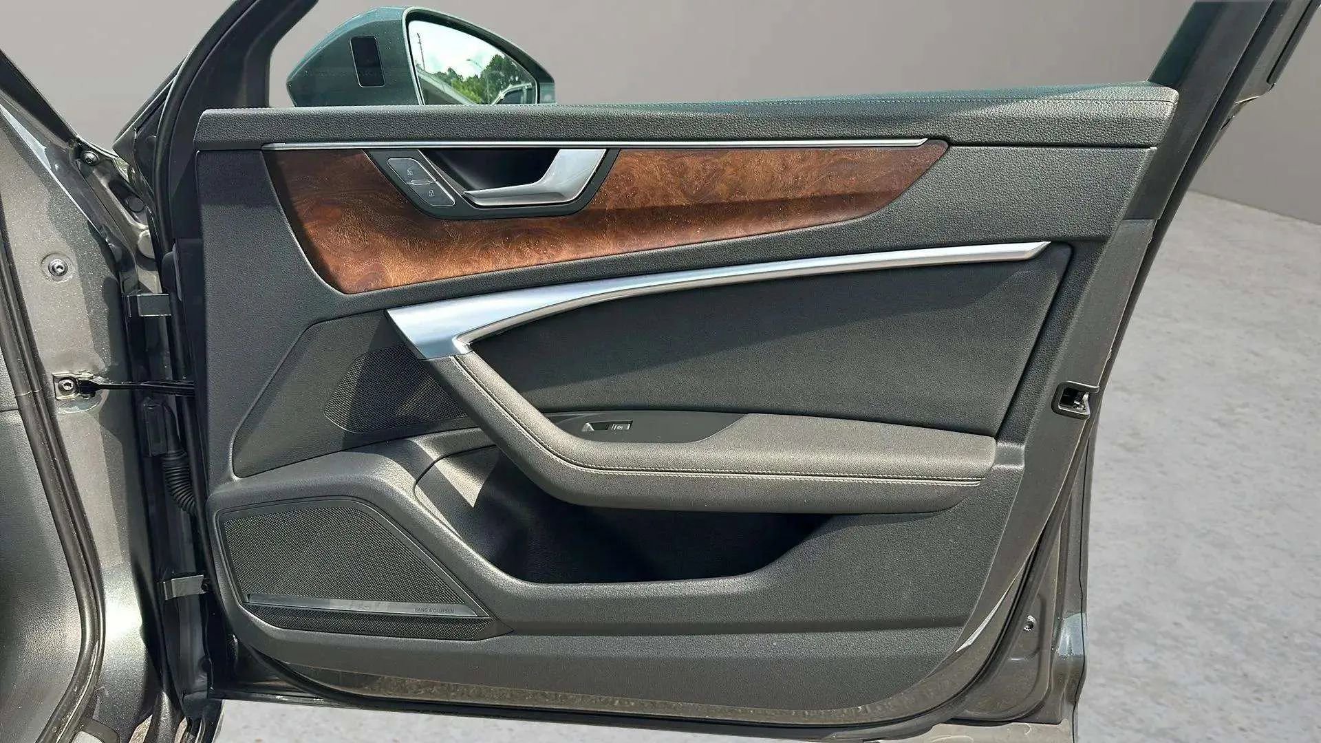 Used 2019 Audi A6 3.0T Premium Plus image 19