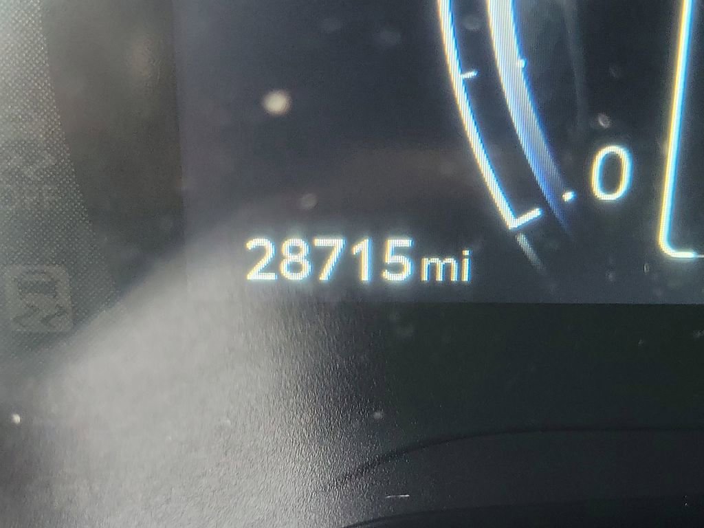 Used 2024 Toyota Corolla Cross XLE w/ Convenience Package image 27