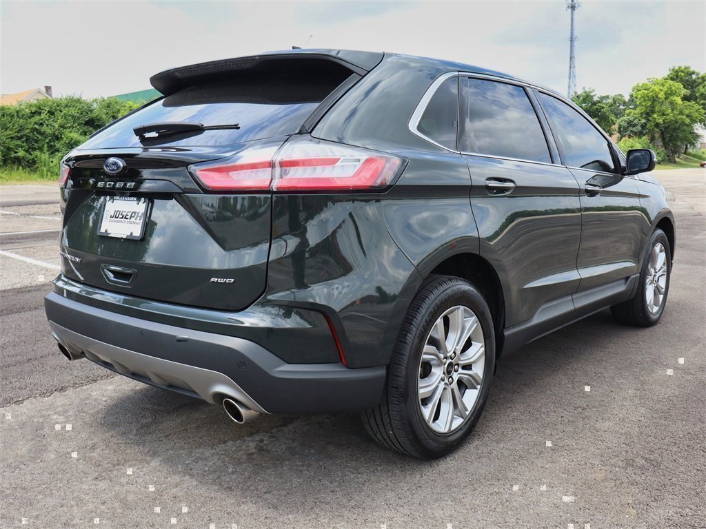 Used 2024 Ford Edge Titanium image 5