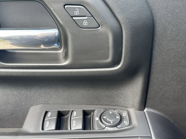 Certified 2025 Chevrolet Silverado 1500 Custom AWD/4WD image 24