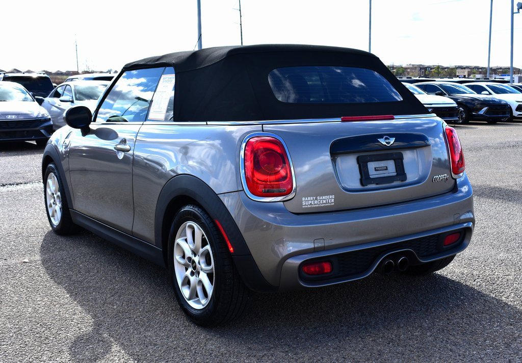 Used 2016 MINI Cooper S image 4