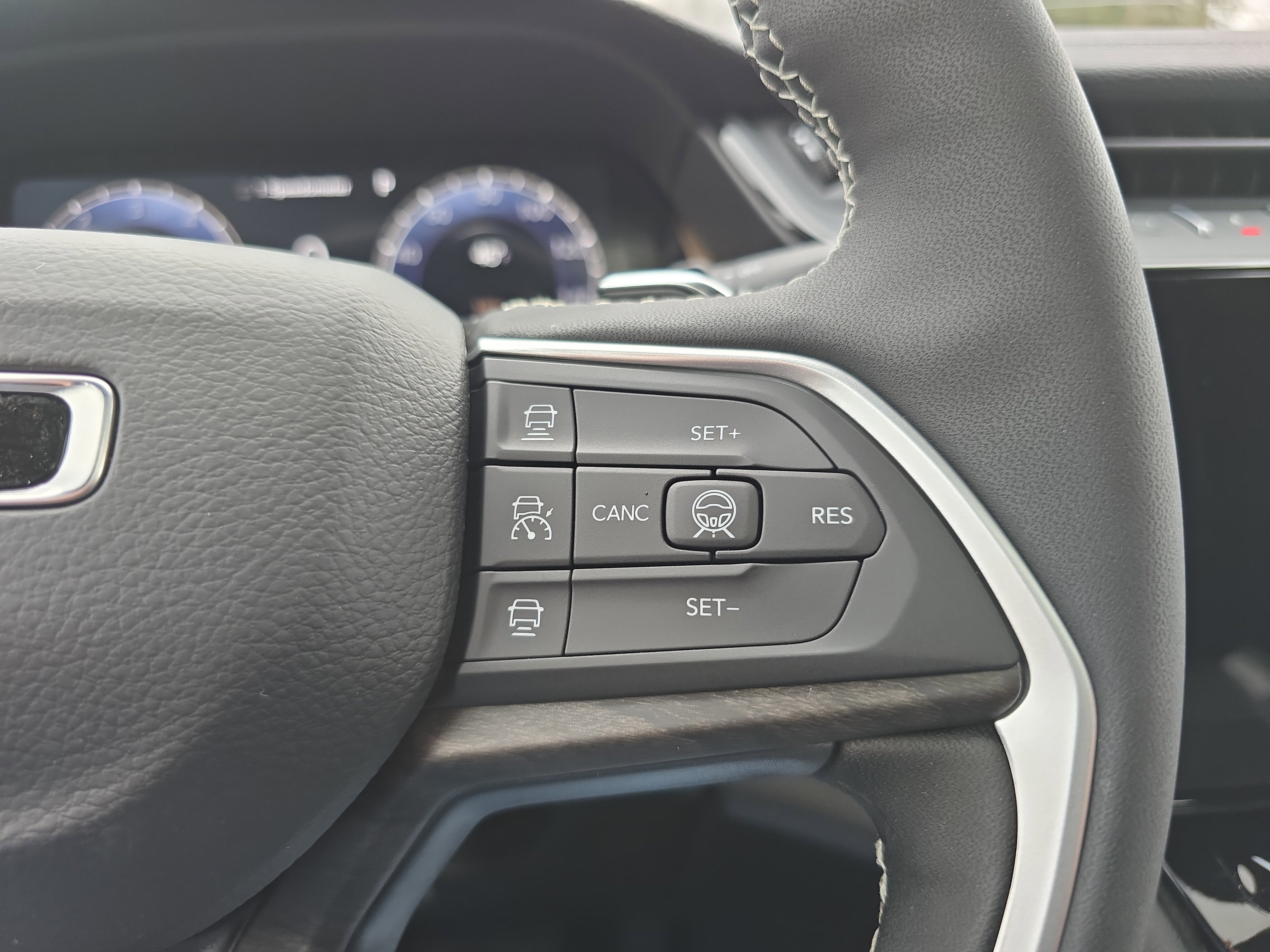 New 2026 Jeep Grand Cherokee Altitude image 22