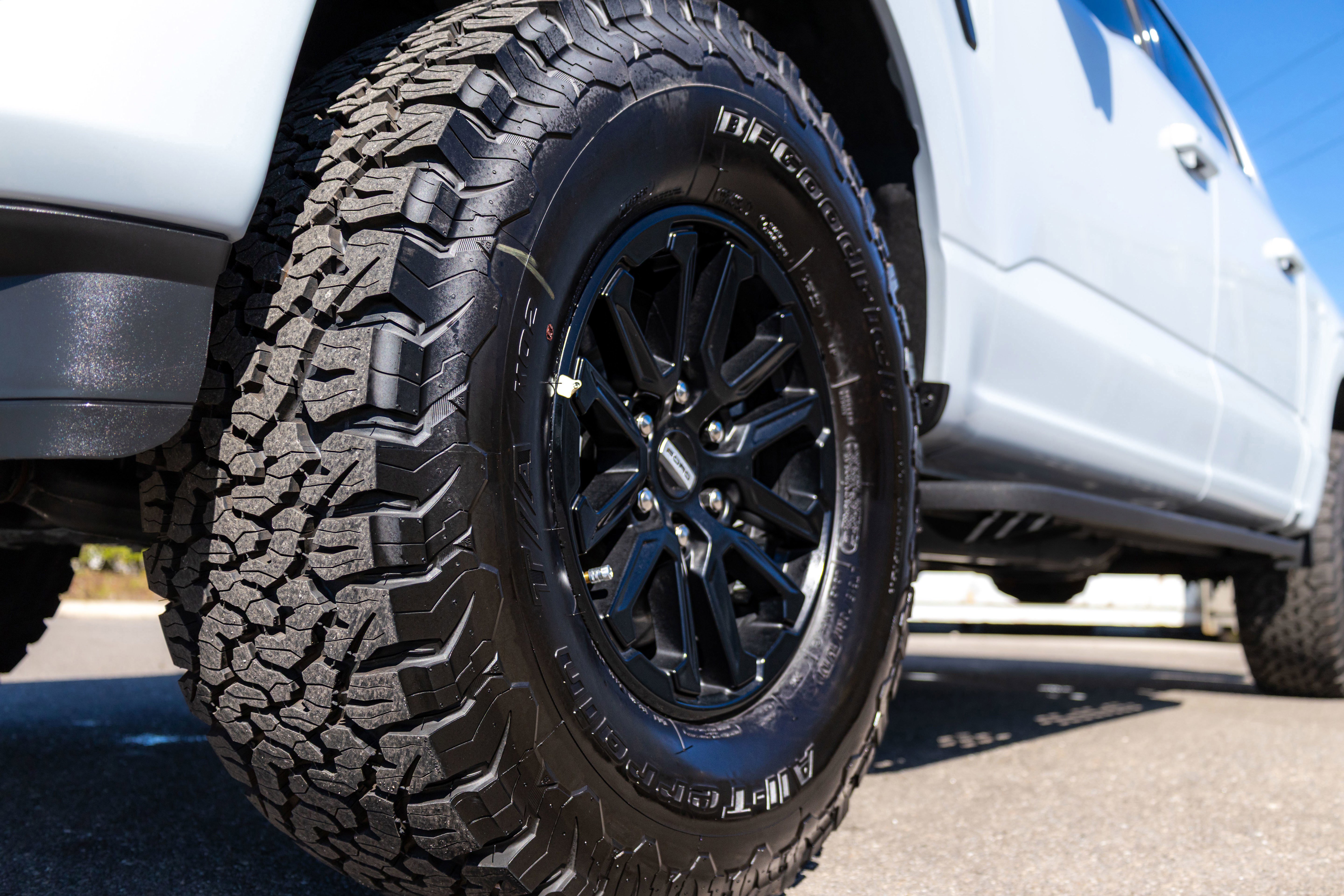 New 2025 Ford F150 XLT w/ Equipment Group 303A High image 17