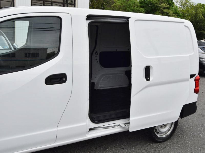 Used 2020 Nissan NV200 S w/ Back Door Glass Package FWD image 25