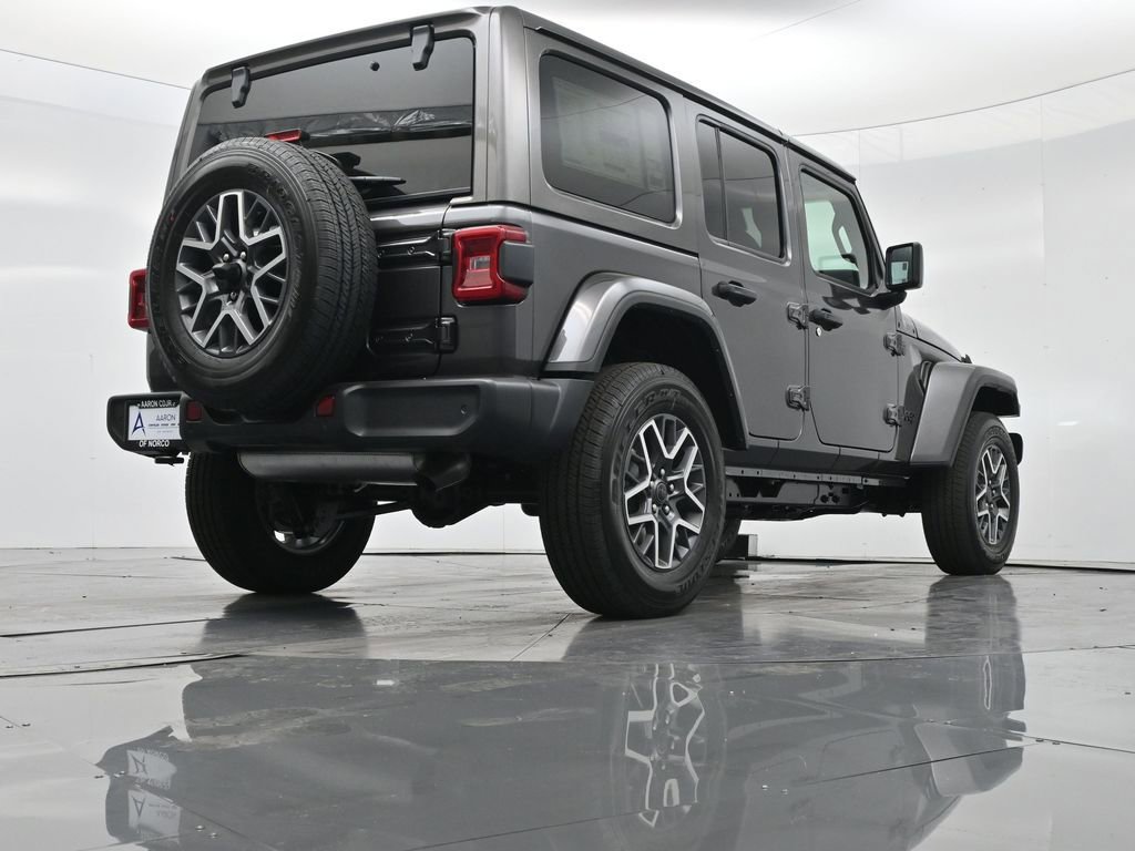 New 2025 Jeep Wrangler Sahara image 40