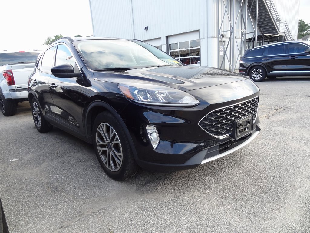 Used 2021 Ford Escape SEL w/ Technology Package