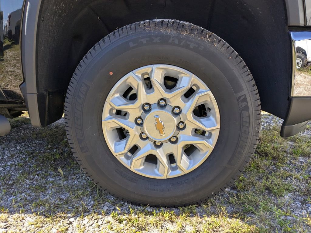 New 2024 Chevrolet Silverado 3500 LT w/ Convenience Package image 11