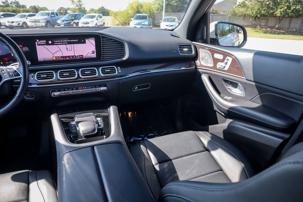 Used 2024 Mercedes-Benz GLE 350 4MATIC w/ 3rd Row Seat Package image 22