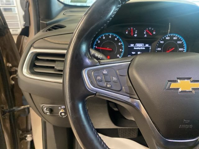 Used 2018 Chevrolet Equinox LT FWD image 16