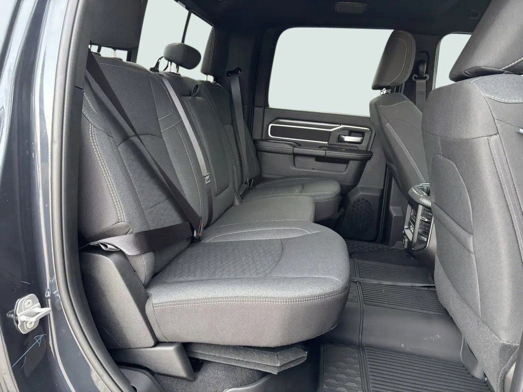 New 2026 RAM 3500 Big Horn AWD/4WD image 30
