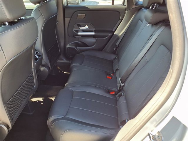 New 2026 Mercedes-Benz GLA 250 image 17