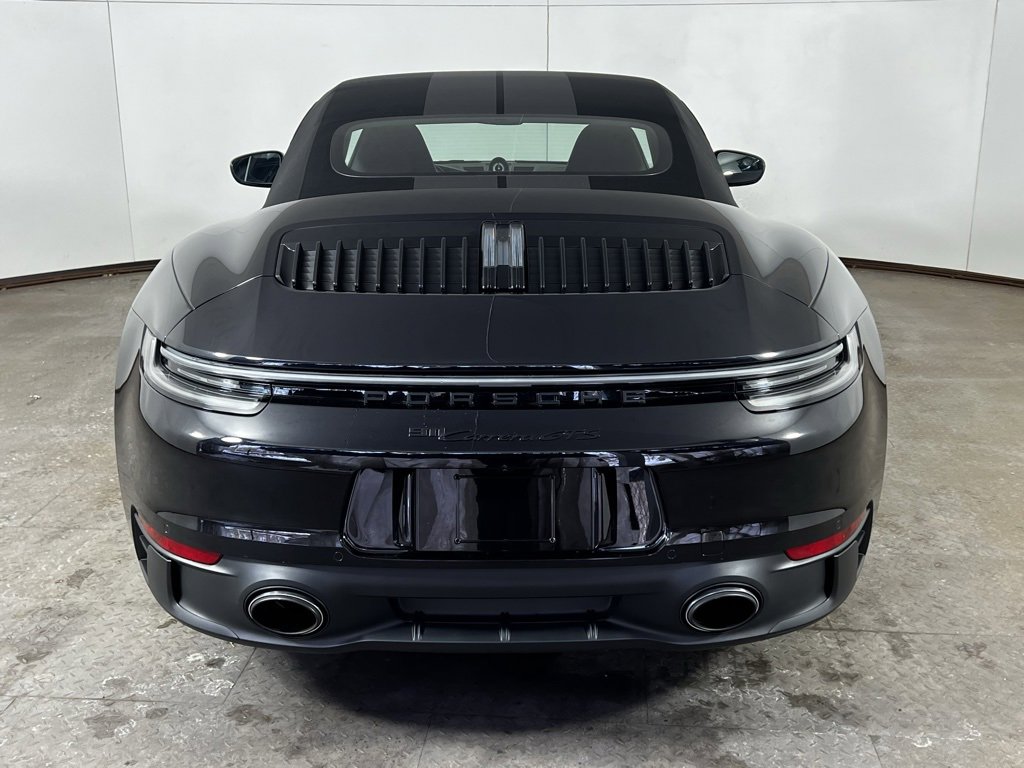 Certified 2023 Porsche 911 Carrera GTS image 6