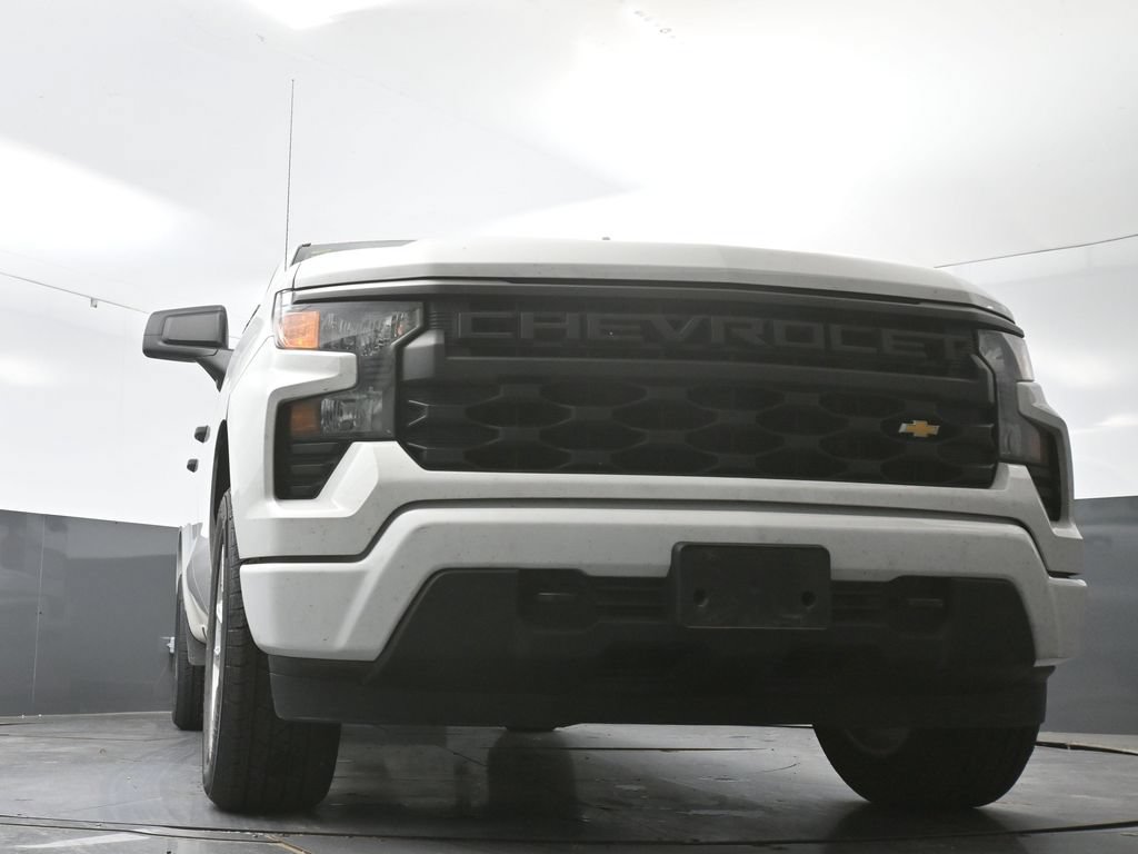 Used 2023 Chevrolet Silverado 1500 Custom AWD/4WD image 20