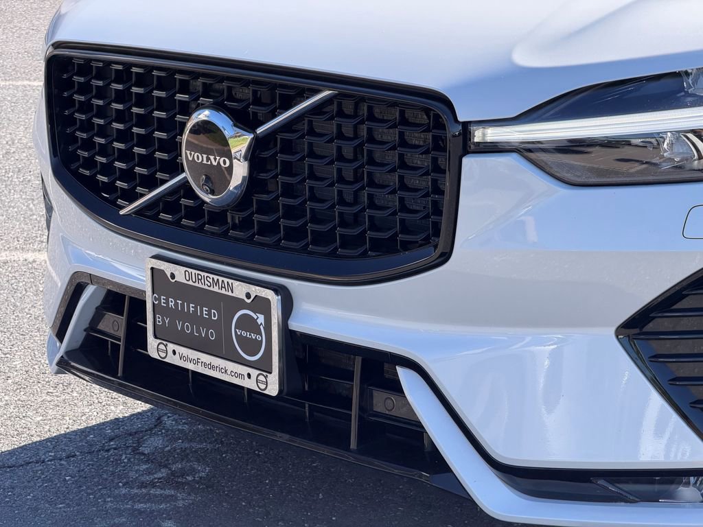 Used 2024 Volvo XC60 B5 Plus w/ Climate Package AWD/4WD image 6