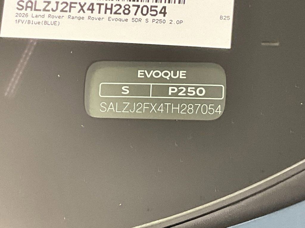 Used 2026 Land Rover Range Rover Evoque S image 31