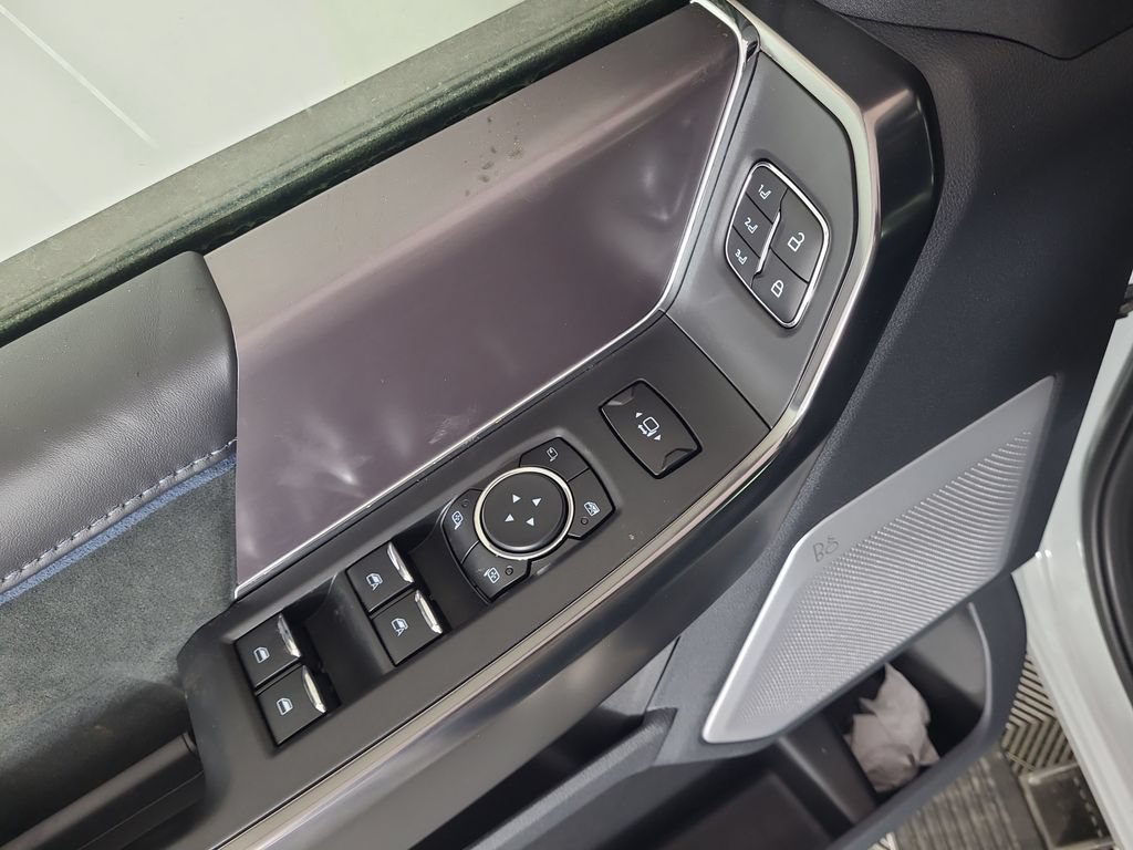 New 2026 Ford F350 Platinum AWD/4WD image 19