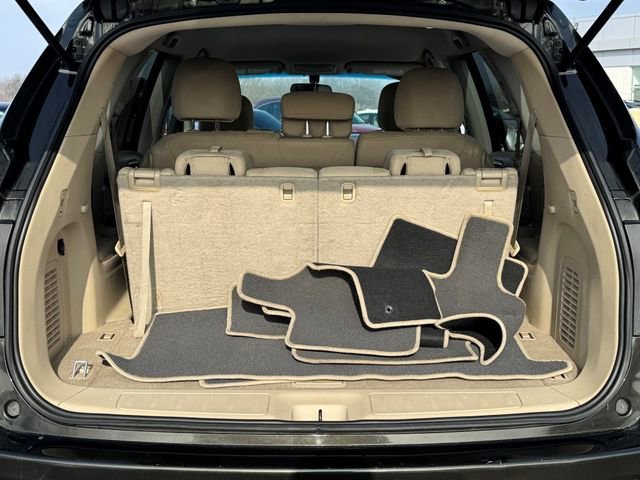 Used 2015 Nissan Pathfinder S image 11