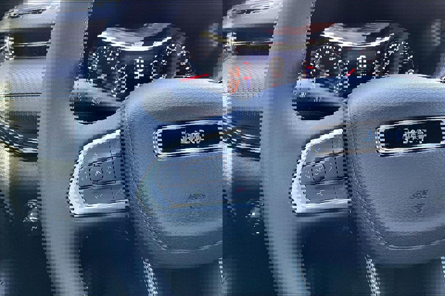 Used 2026 Jeep Compass Latitude w/ Quick Order Package 29K image 11