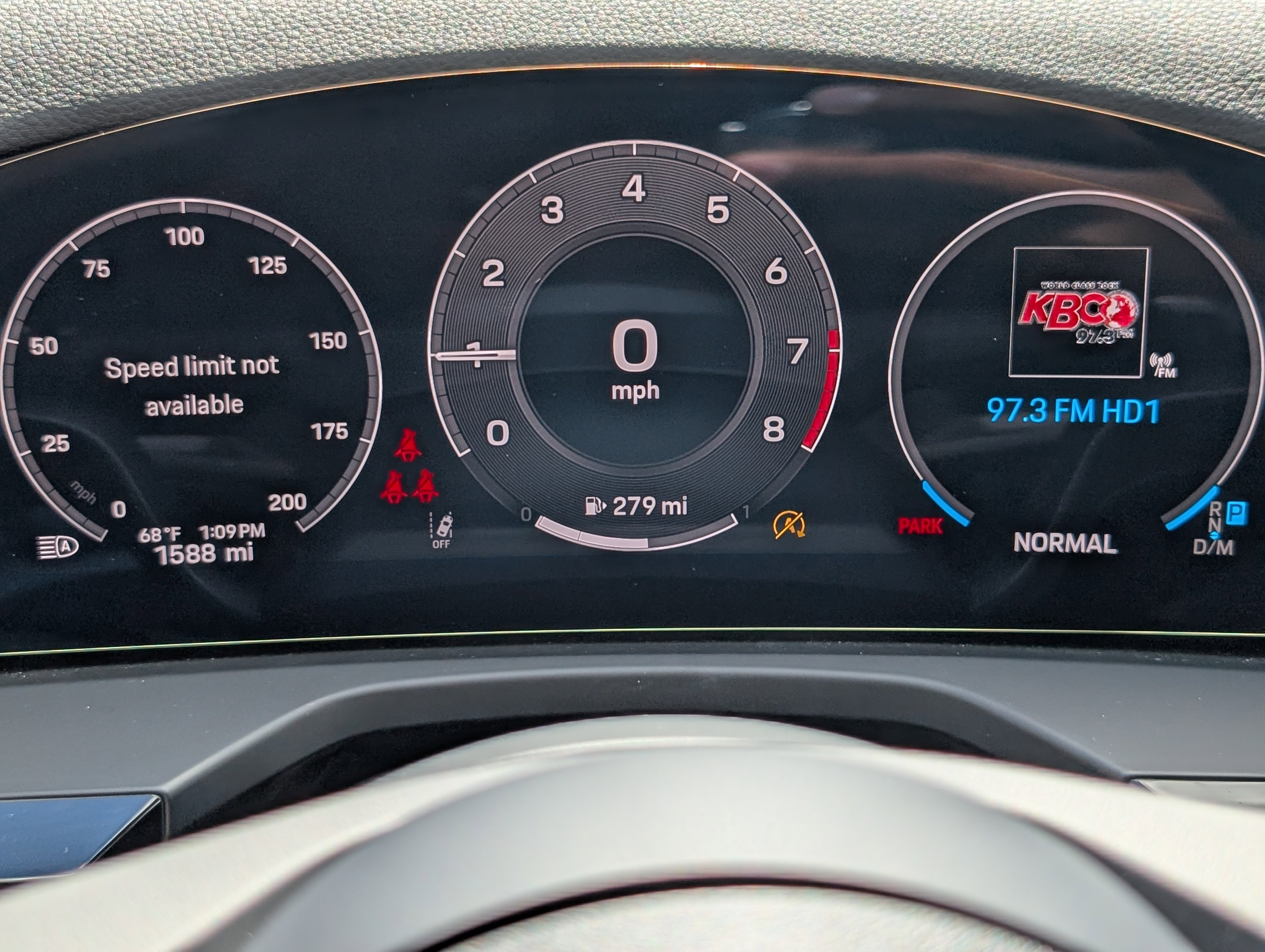 Certified 2025 Porsche Panamera 4 image 31