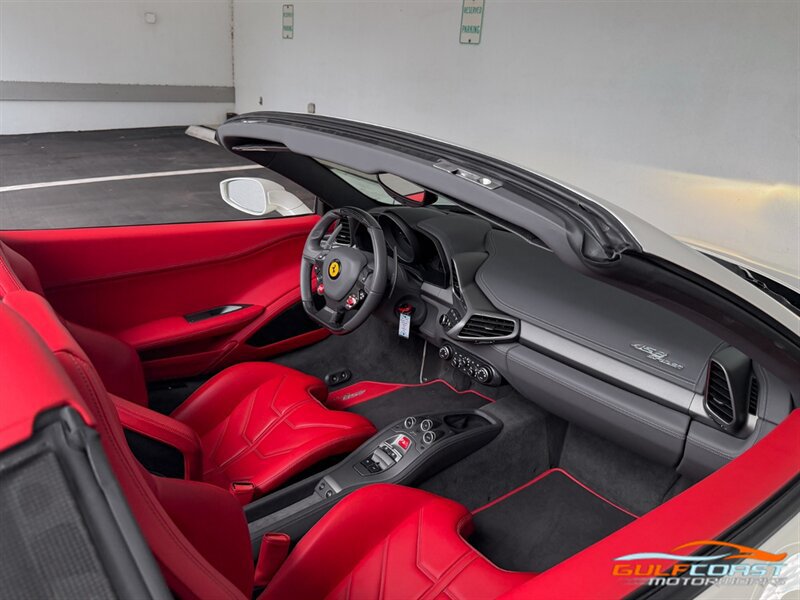 Used 2014 Ferrari 458 Spider RWD image 25