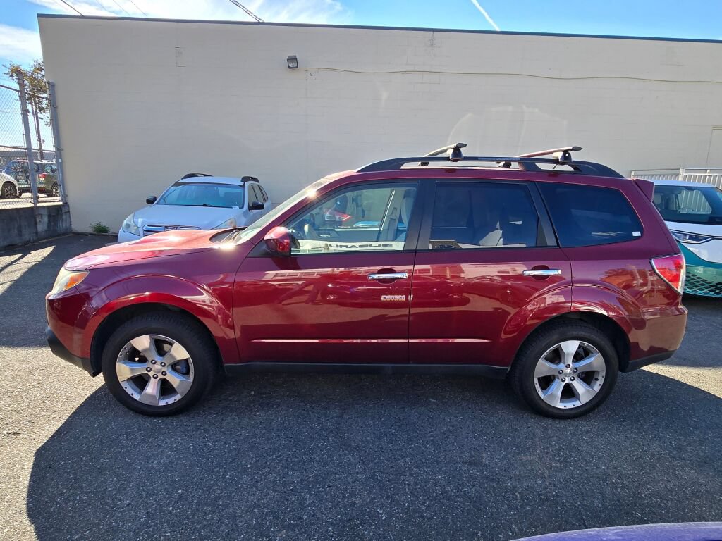 Used 2013 Subaru Forester 2.5XT Premium AWD/4WD image 4
